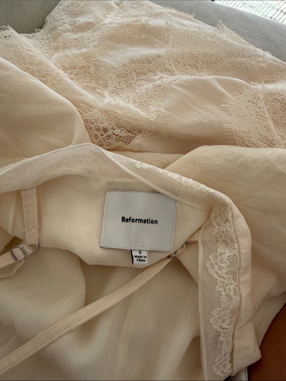 Reformation Dress - Picture 4 of 4